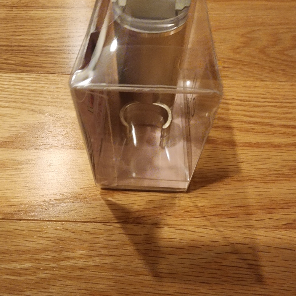 New! Elf Tumbler Lip Oil Holder Honey Talks - Picture 5 of 9